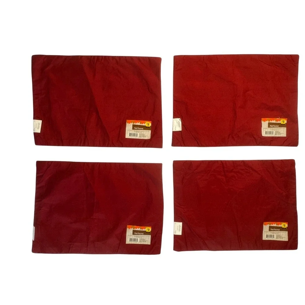 NEW Perfect Harvest Fall Christmas Plaid Placemats Set Of 4 Red White Gold Cream